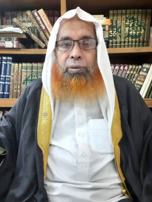 Sharia consultant Dr. Md. Motiul Islam latest pic for web
